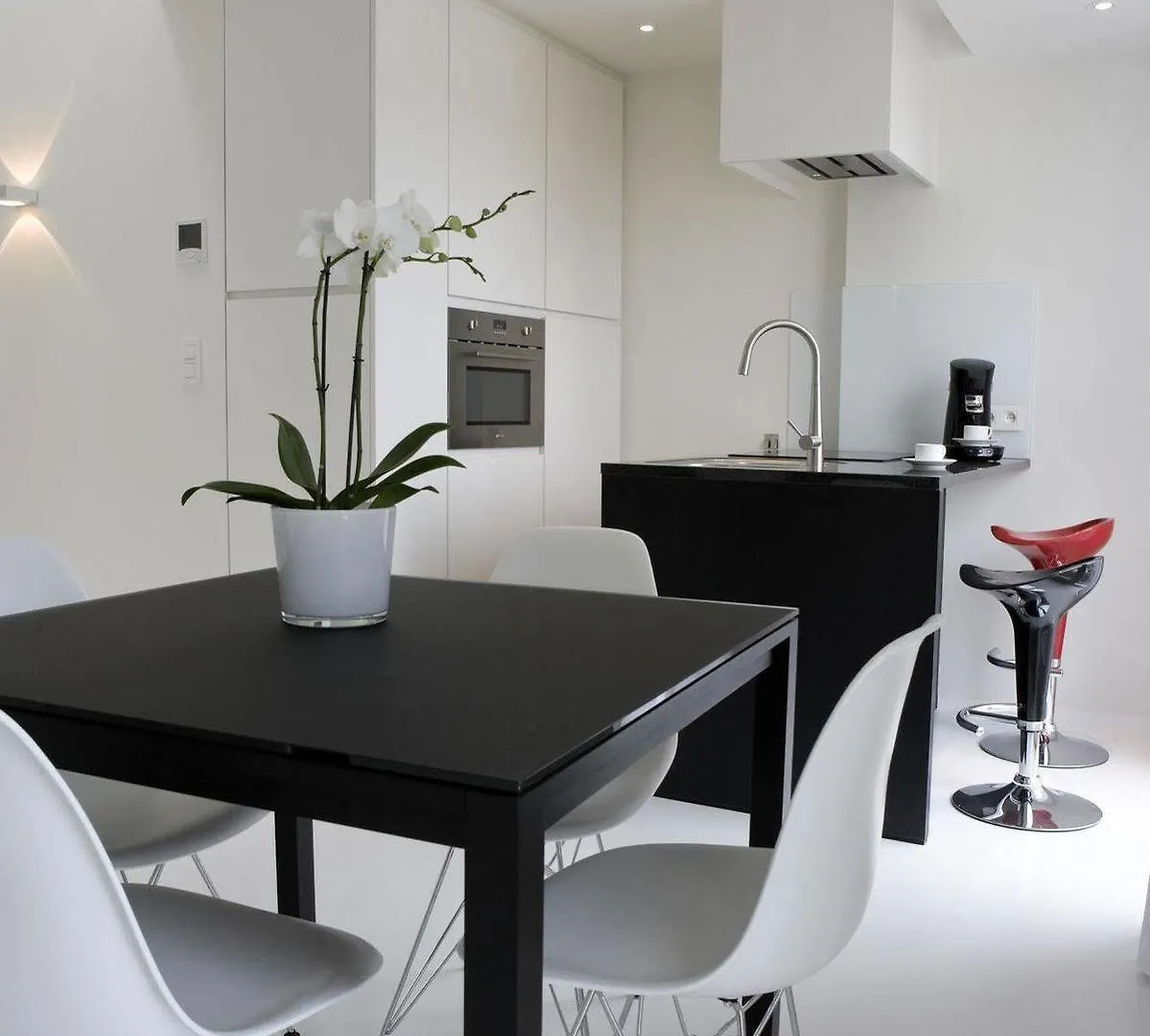Leopold5 Luxe-Design Apartment Oostende 0*,  België